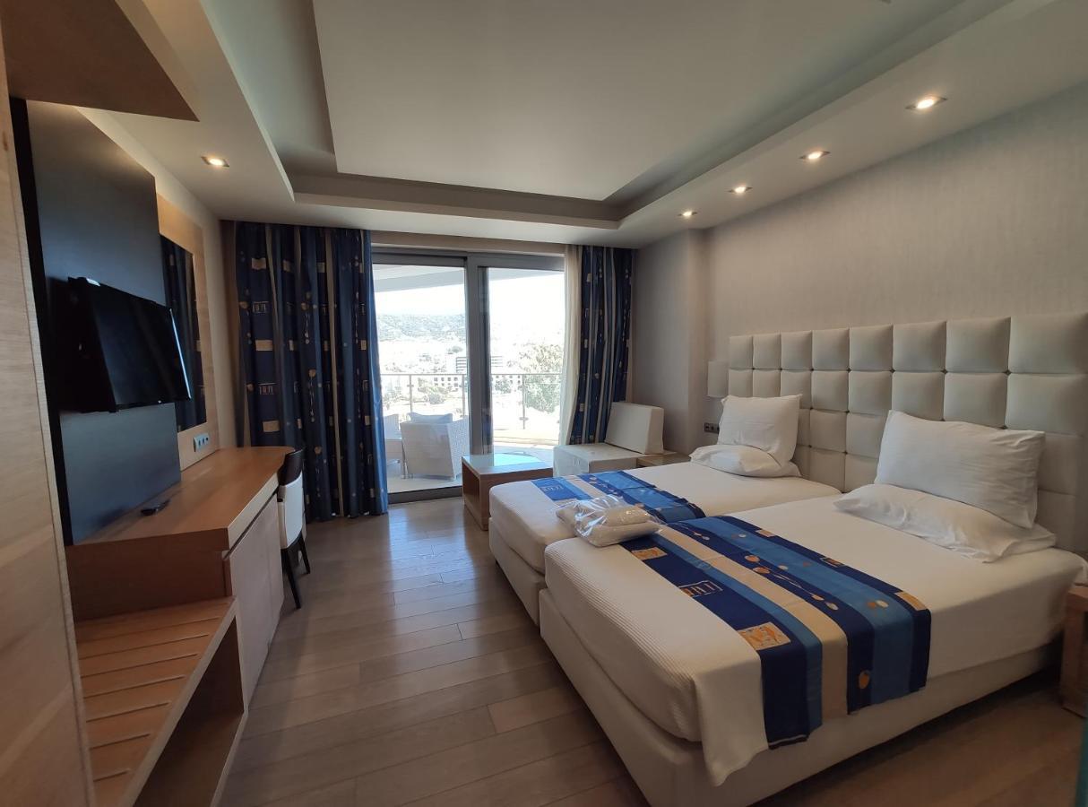 Konstantinos Palace Kárpathosz Kültér fotó
