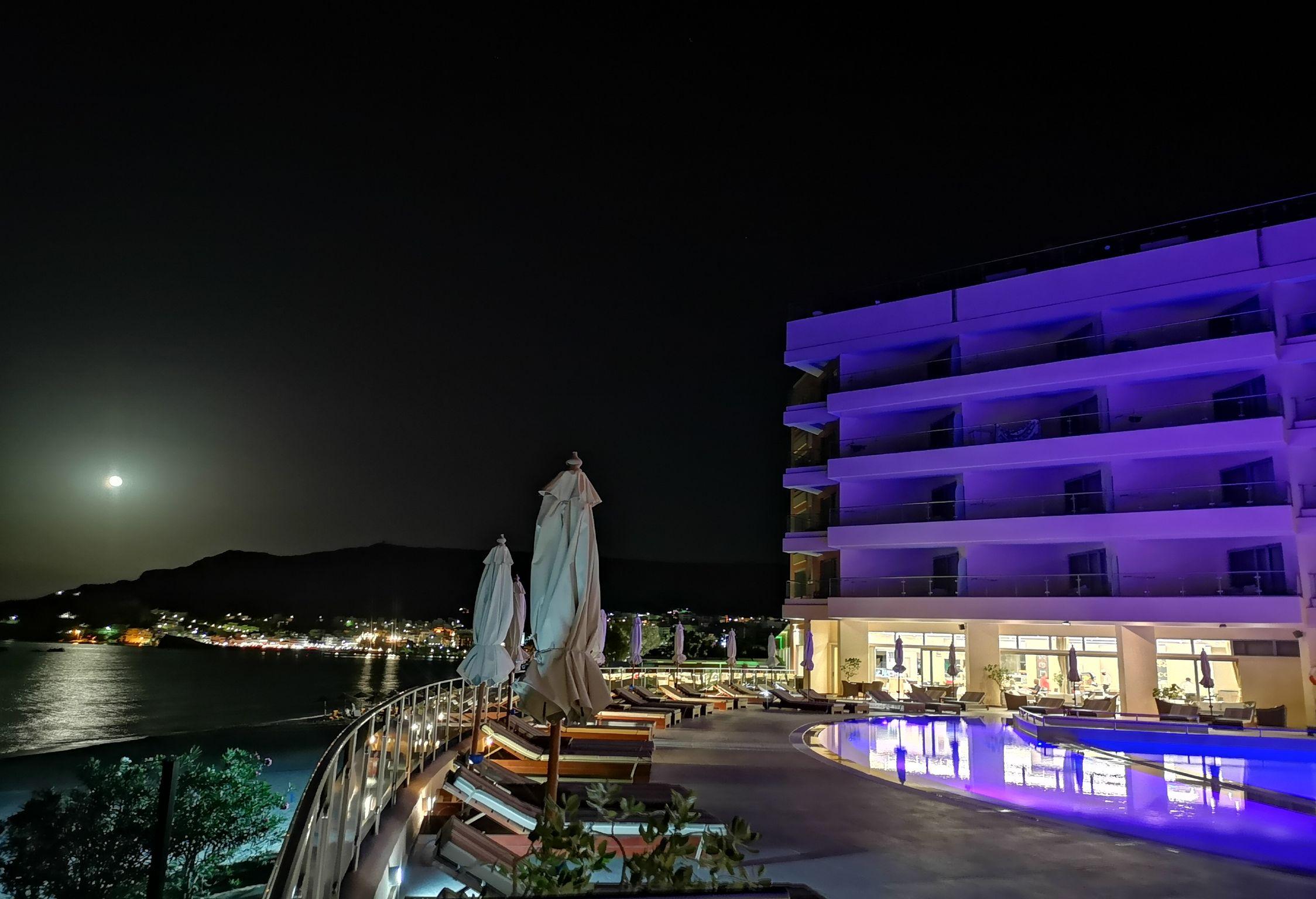 Konstantinos Palace Kárpathosz Kültér fotó